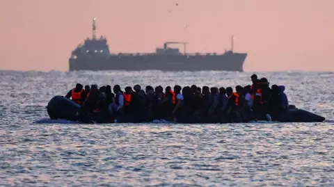 First Asylum Seeker Returned to France Under Fresh Exchange Agreement